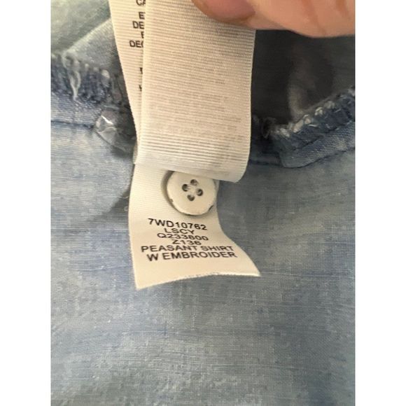 Lucky Brand Womens Sz S Denim Embroidered Button Up Blouse - Picture 7 of 7